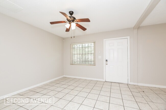 Building Photo - 4157 McMillan Cir