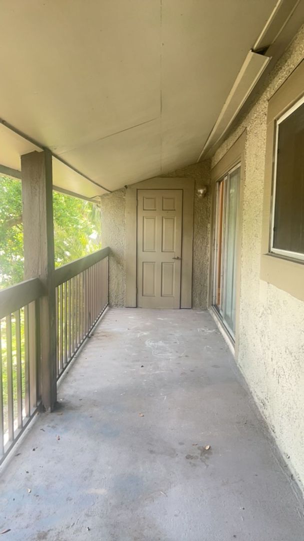 Building Photo - 2 Bedroom, 2 bathroom condo For Rent in Town N Country!