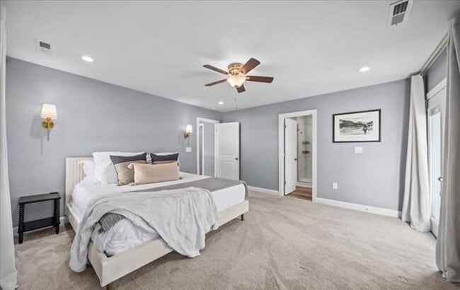 Building Photo - 3BR, 2.5BA Home in Desirable Augusta Road ...