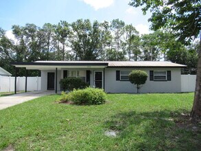 Building Photo - Adorable 3 bedroom 2 bath rental with fully fenced yard