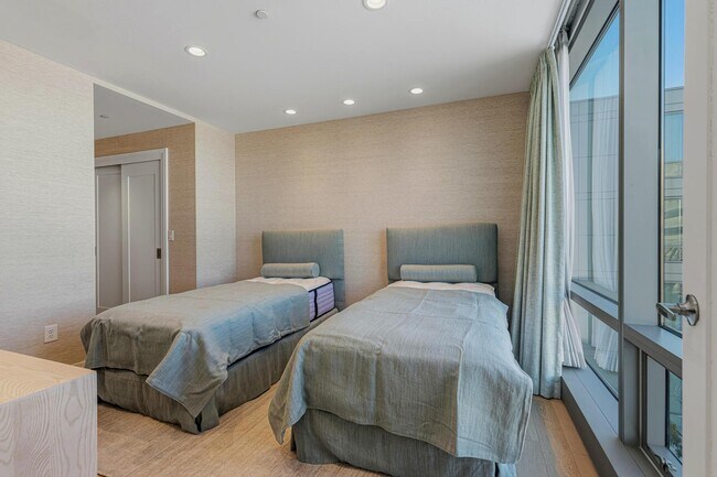 Building Photo - 2501 M St NW