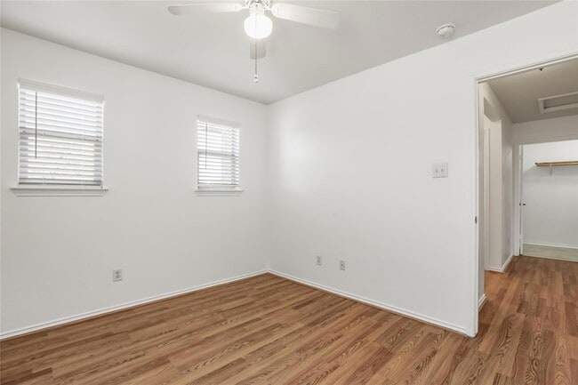 Building Photo - 2010 Ashberry Trail