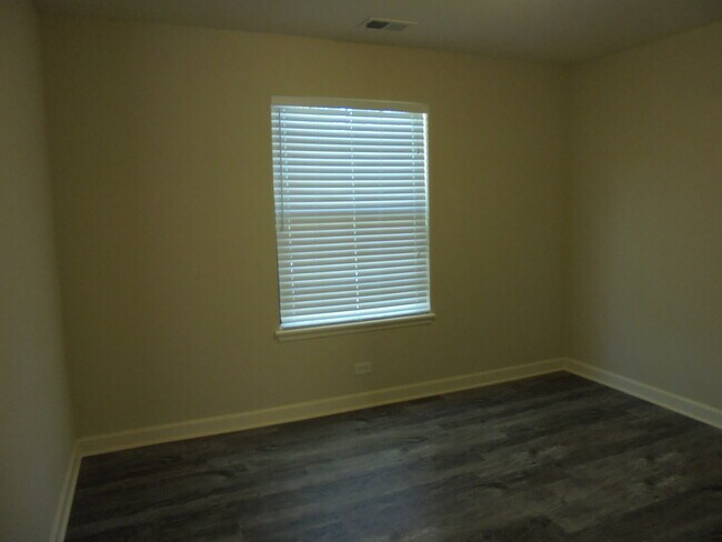 Building Photo - 1534 Springview Ct