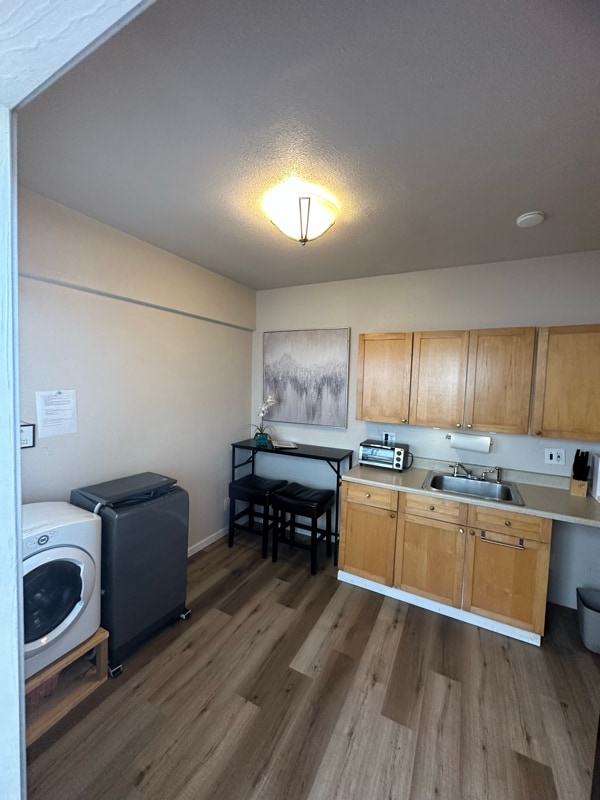 Building Photo - 123 S Star Lake Rd