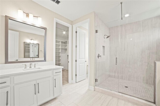 Building Photo - 4667 San Martino Dr