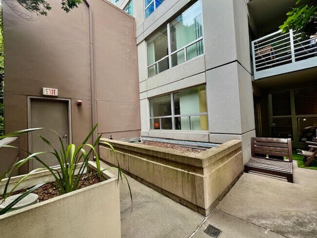 Building Photo - Perfect Blend of Elegance & Comfort at the...