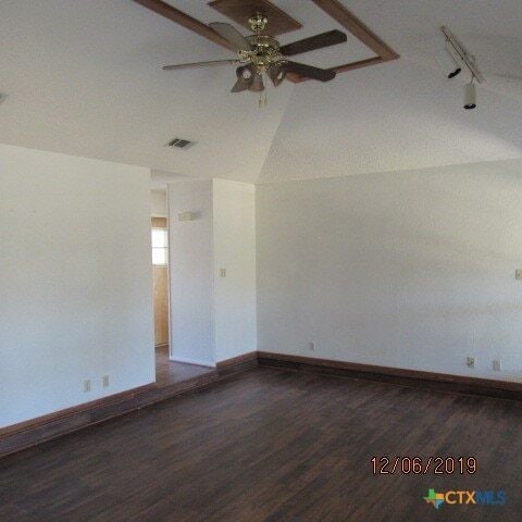 Building Photo - 1107 Tyler Dr