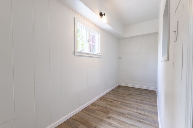 Building Photo - 626 Excelsior St