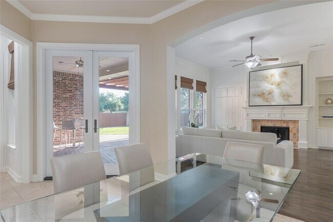 Building Photo - 5327 Elm Spring Ln