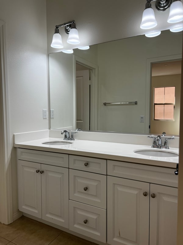 Building Photo - 61 Pathway