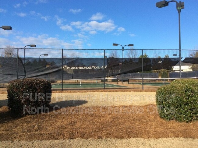Building Photo - 7713 Noland Woods Dr