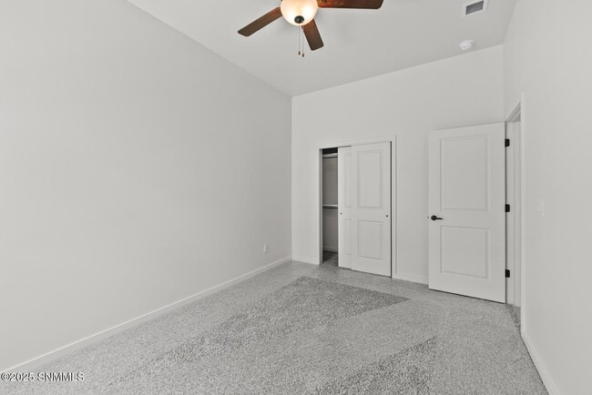 Building Photo - 3676 Springhaven Lp