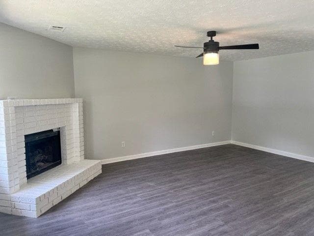 Building Photo - 8156 Sunnydale Ln