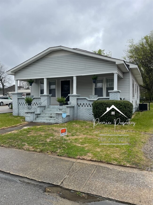 Building Photo - Gadsden Home PLUS 12 x 20 Storage Unit - Alabama