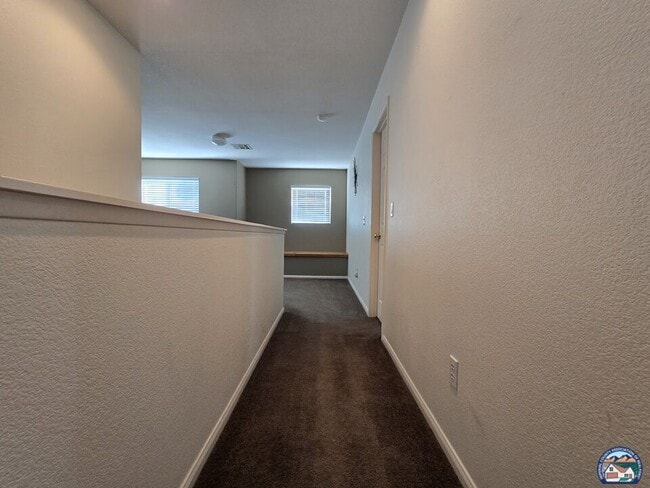 Building Photo - 1874 Farmer Dr