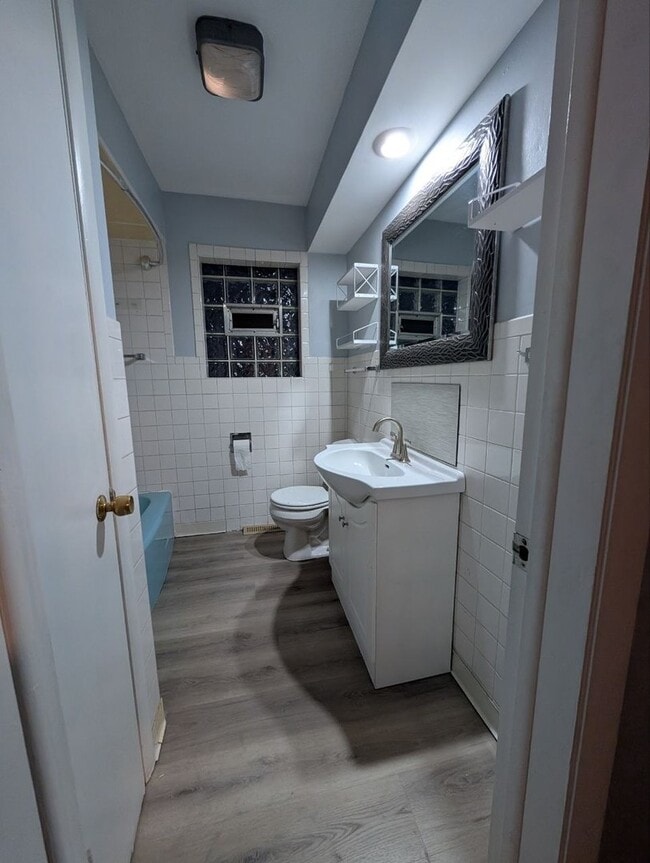 Building Photo - 2525 Westover Ave