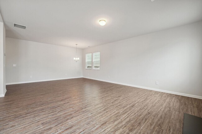 Building Photo - Enclave at Dawson Forest