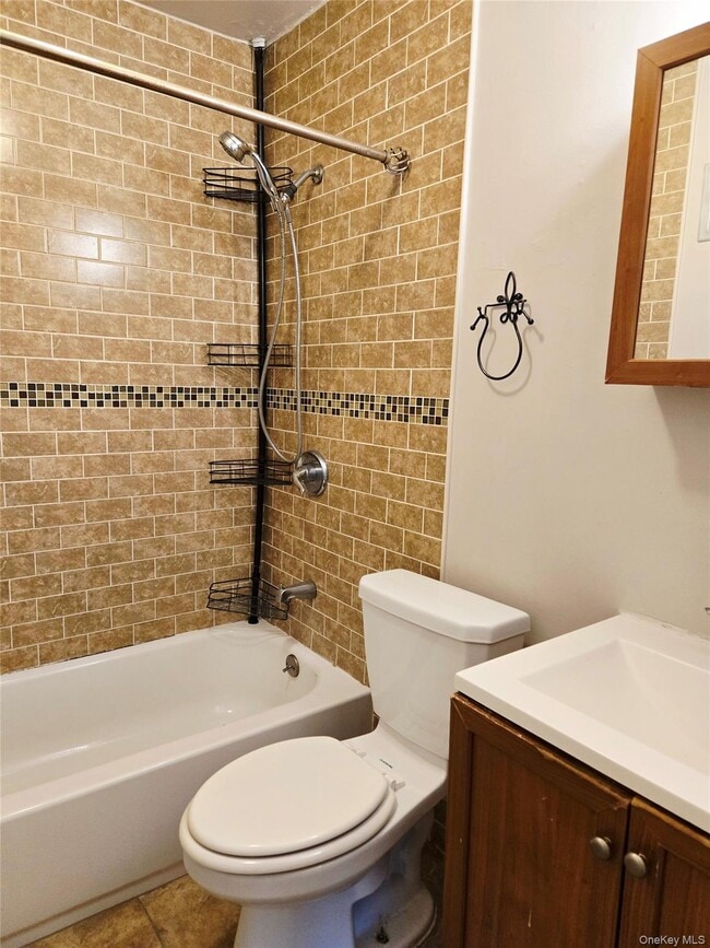 Building Photo - 7 Boulder Ct