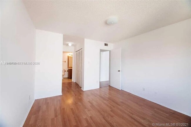 Building Photo - 10521 SW 157th Pl