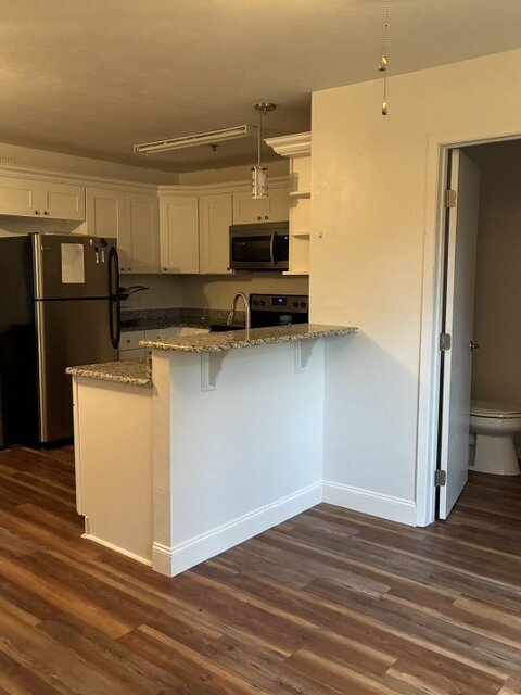 Building Photo - 7821 Maplewood Dr