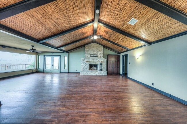 Building Photo - 10725 Joann St