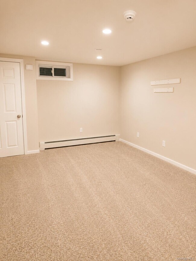 Building Photo - 54 Capt Shankey Dr