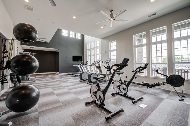 Reserve of Sugar Creek-POI-002-min - The Grand of Sugarcreek Villas