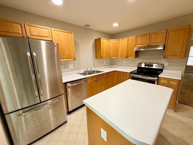 Primary Photo - 5731 Cougar Ln