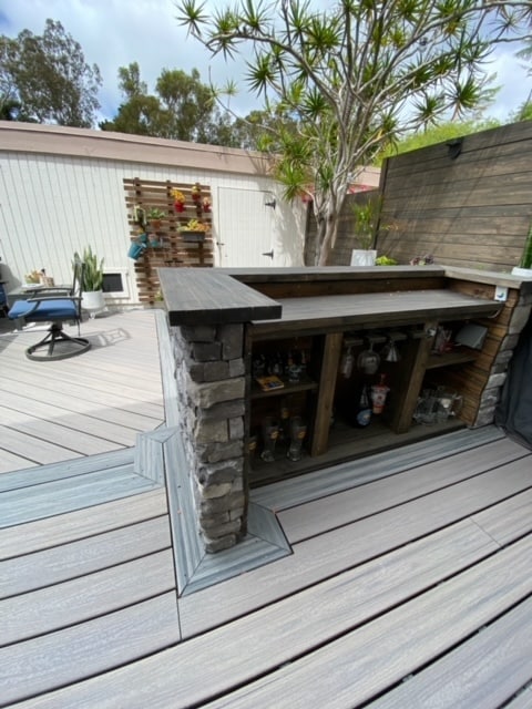 Bar area - 2809 Via Clarez