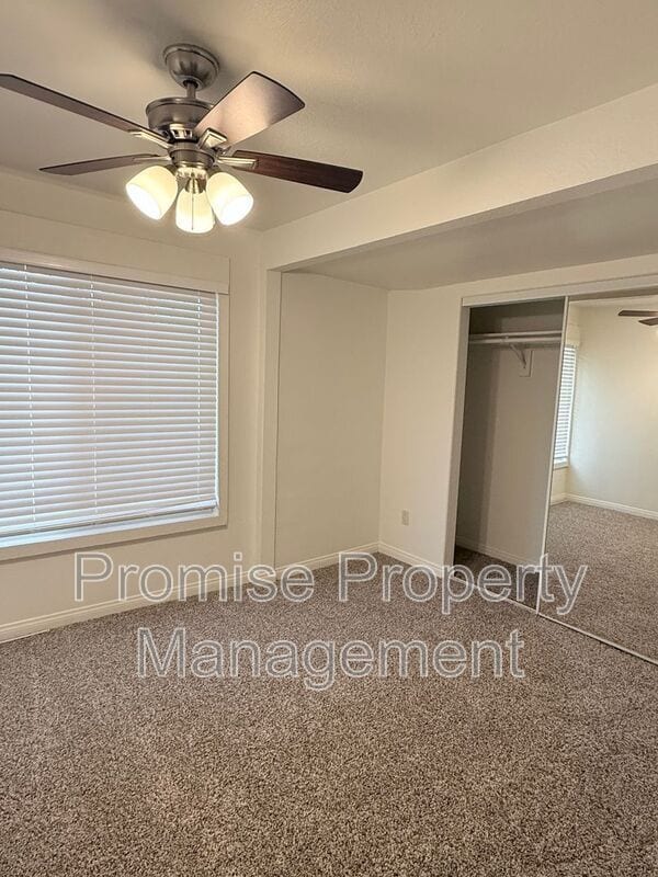 Building Photo - 941 40th St