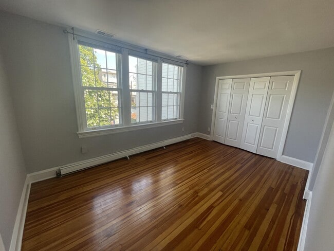 Building Photo - 3521 S Street NW