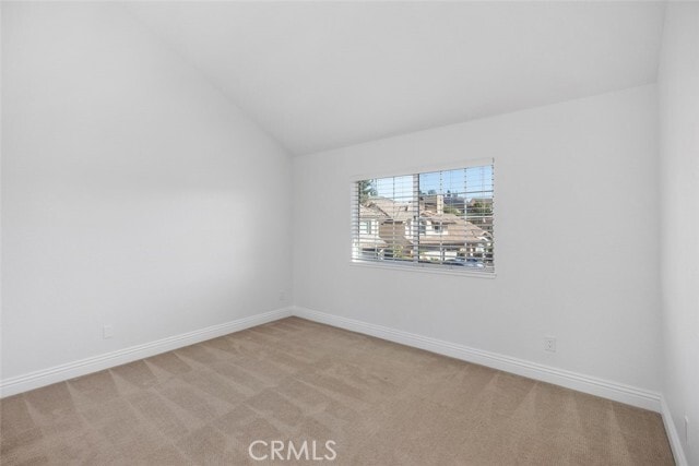 Building Photo - 2 Crystalglen