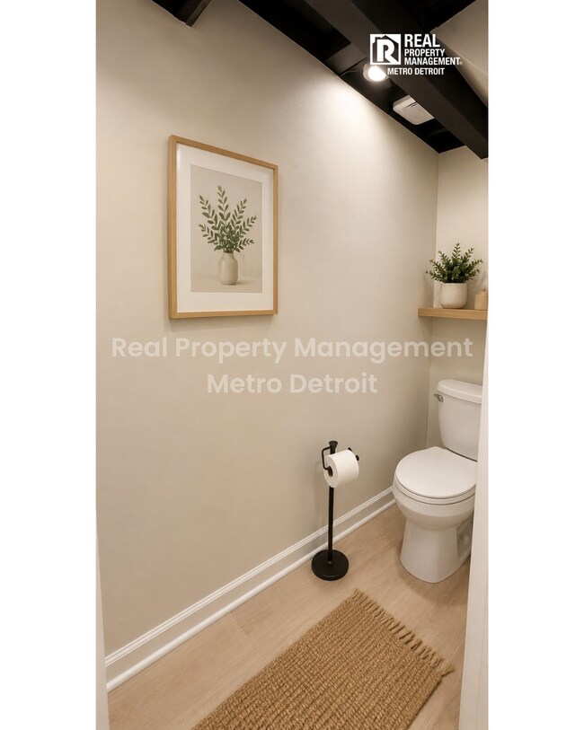 Building Photo - BEAUTIFUL BIRMINGHAM CONDO