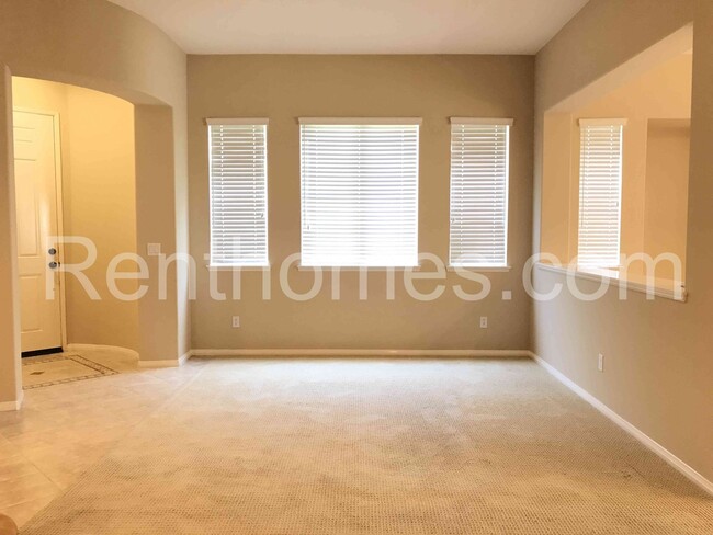 Building Photo - 11665 Miro Cir