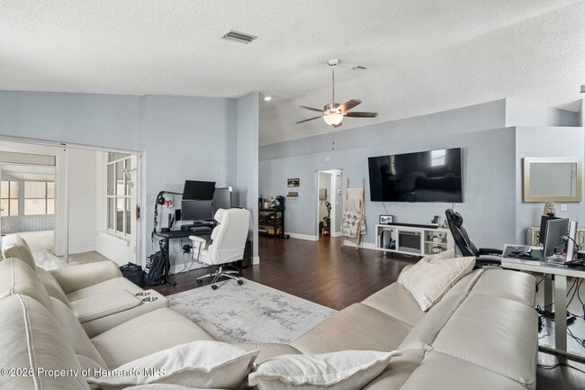 Building Photo - 10454 Casa Grande Cir