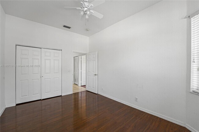 Building Photo - 4294 Diamond Terrace