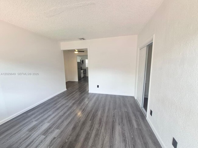 Building Photo - 1239 Marseille Dr