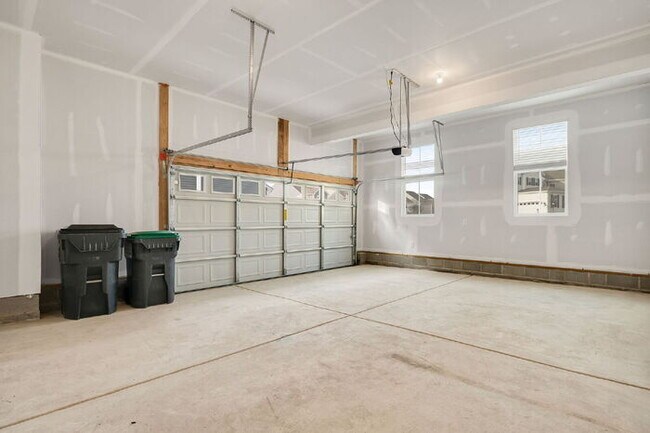 Building Photo - Newly Built 4 Bedroom Home in Moseley with Community Amenities  – $3,200/mo