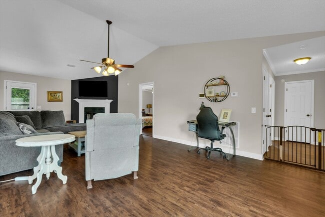 Building Photo - Charming 3-bedroom, 2-Bath Home on a Quiet Cul-de-Sac in Hinesville