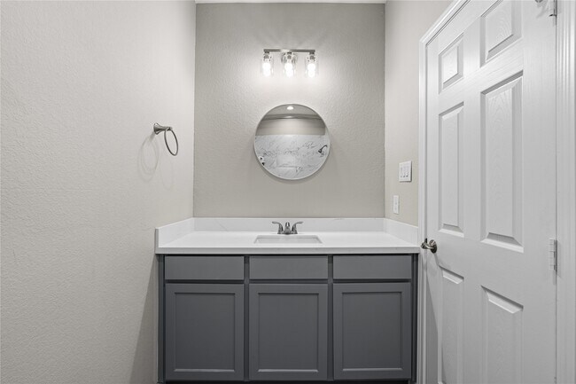 Building Photo - 142 Calloway St