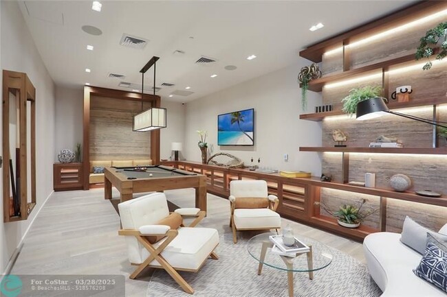 Building Photo - 2200 N Ocean Blvd
