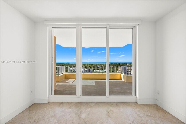 Building Photo - 789 Crandon Blvd