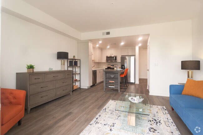 0BR,1BA- 600SF - Living Room - Monticello