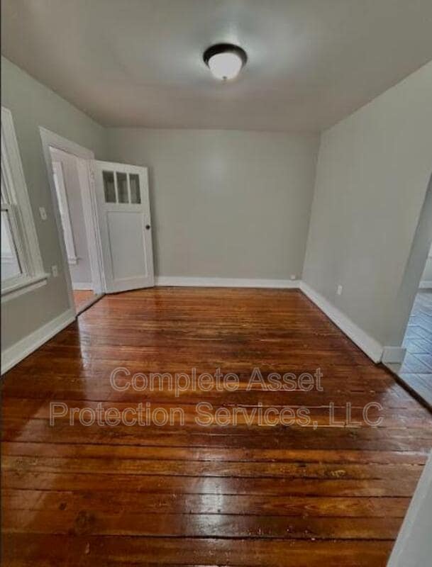 Building Photo - 3732 Deodar St