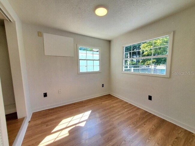 Building Photo - 2451 Aquilos Ct