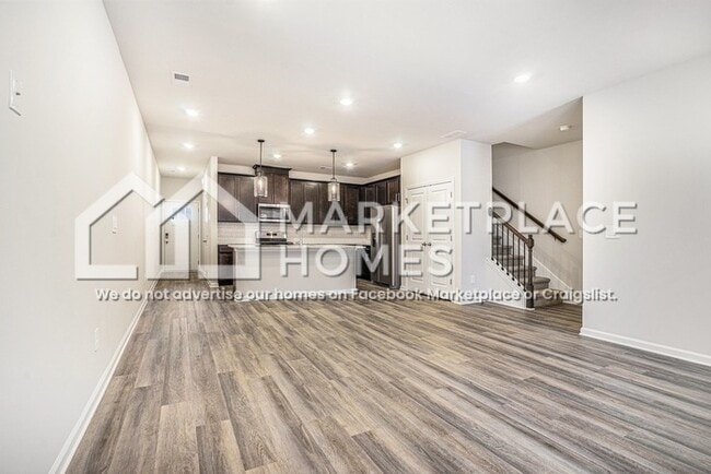 Building Photo - 2117 Avalon Rdg