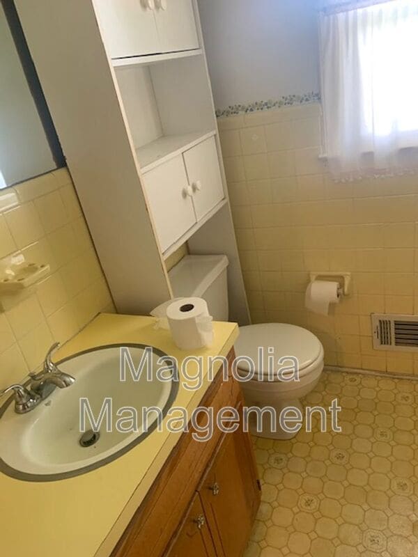 Building Photo - 545 Rocky Ford Rd