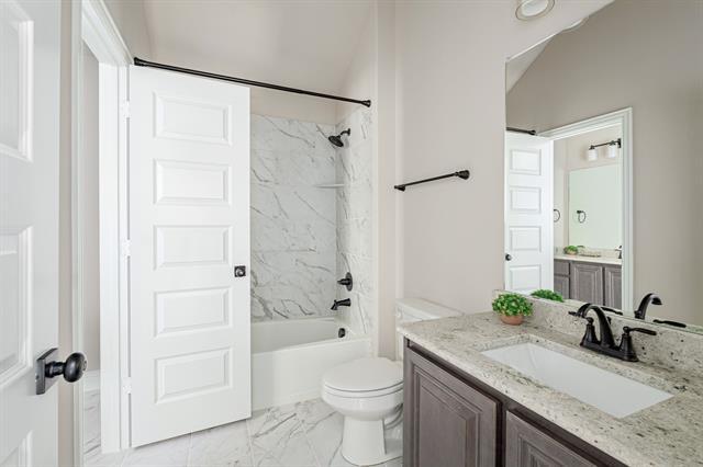 Building Photo - 209 Michael Dr