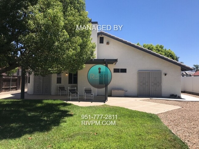 Building Photo - Stunning 2-Bedroom Moreno Valley Home – Yo...