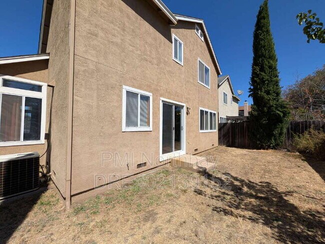 Building Photo - 317 Ridgecrest Cir